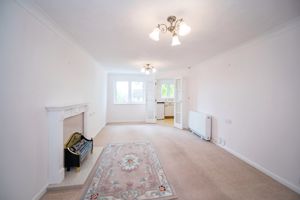 Lounge- click for photo gallery
